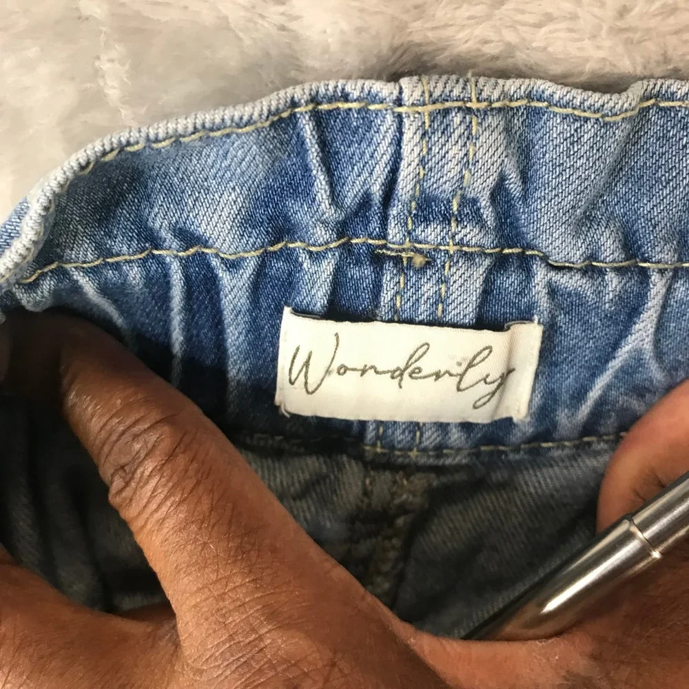 Wonderly Jeans Women 10 Light Blue Cropped Wide Leg Paperbag Elastic Waist Denim